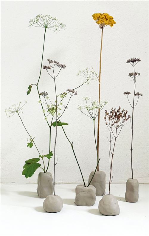 Jouer Avec Les Fleurs - Zoé De Las Cases