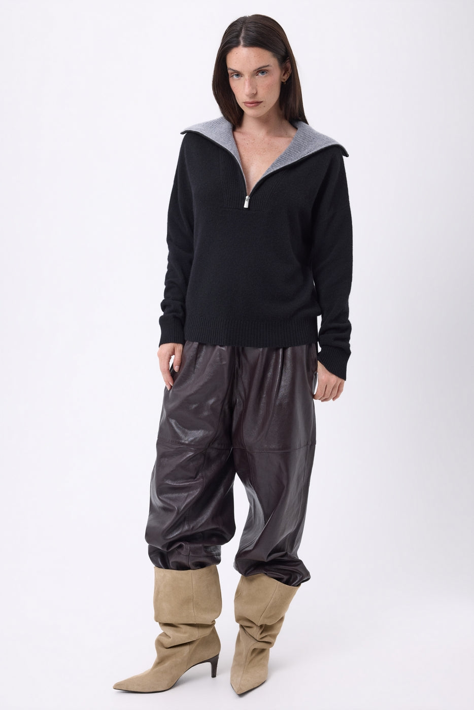 Kalon Wide High-Neck Zipped Jumper - Black - Women