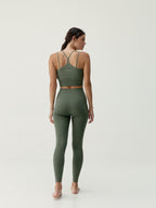 Top Kamay - Verde Cazador - Mujer