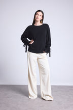 Round-Neck Jumper With Knotted Wrists Kelly - Black - Women