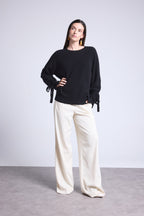 Round-Neck Jumper With Knotted Wrists Kelly - Black - Women