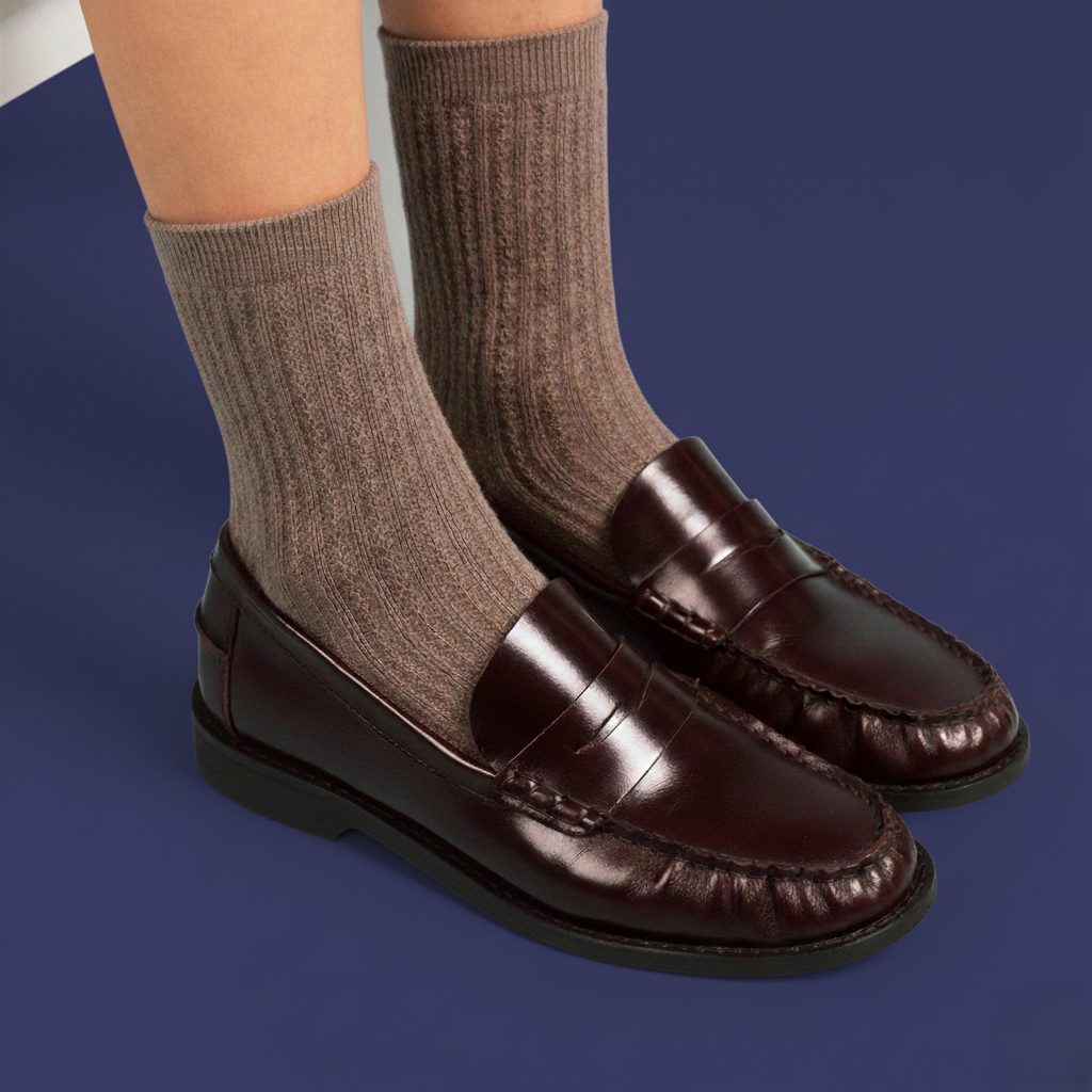 Fine Rib-Knit Pointelle Socks - Mocha
