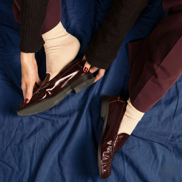 Calcetines de algodón ecológico con finas rayas de un solo color - Beige