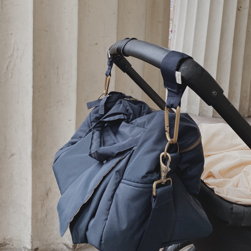 Correas para cochecito KONGES SLOJD azul marino - Selección Konges slojd para encontrar en amaetc.com, tienda concepto eco amigable para niños