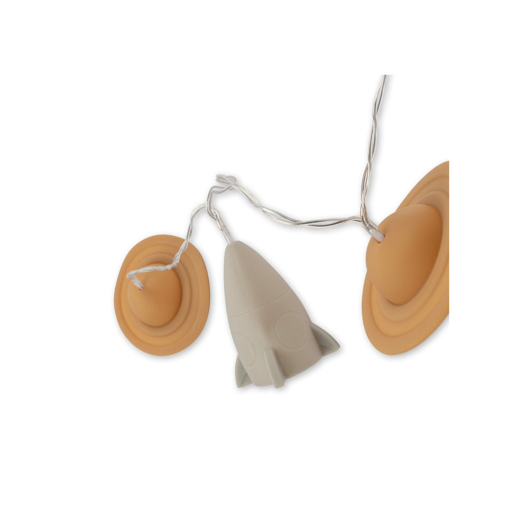 Konges Sløjd - Garland - Almond/Topanga Beach