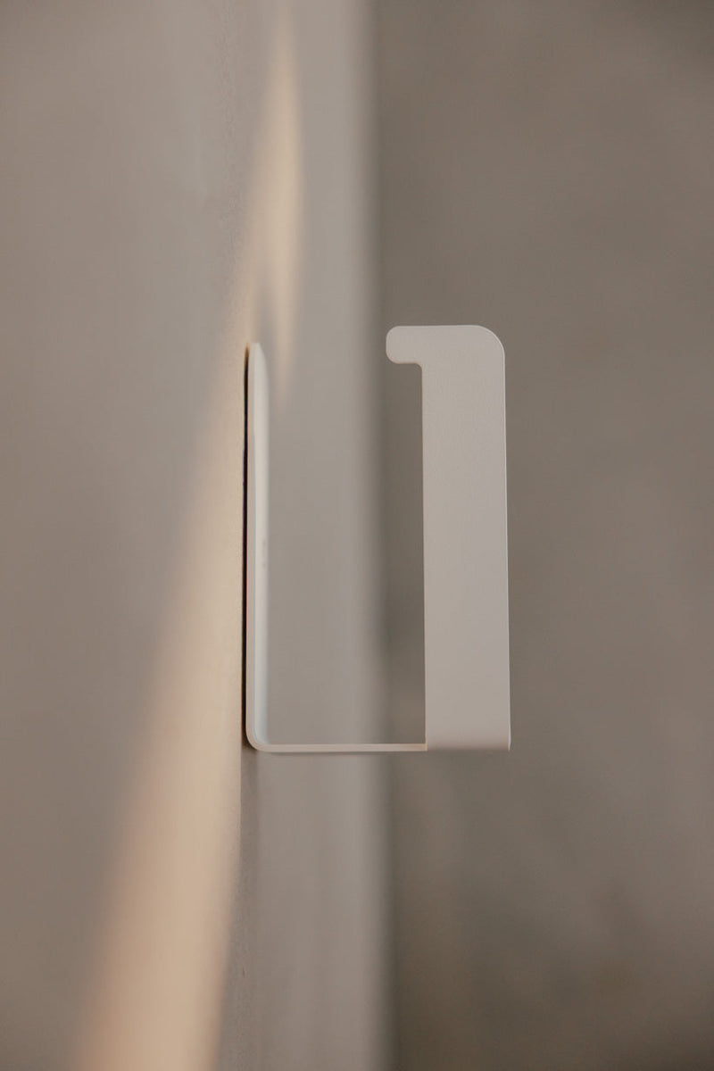 Mo Toilet Roll Holder