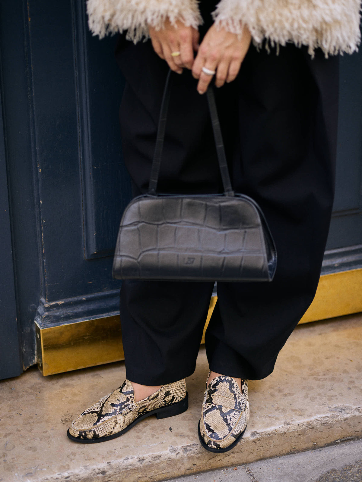 To Make It Easier Flat Shoes - Snake Print