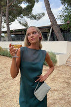 Stella Petróleo Dress