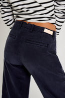 #couleur_navy