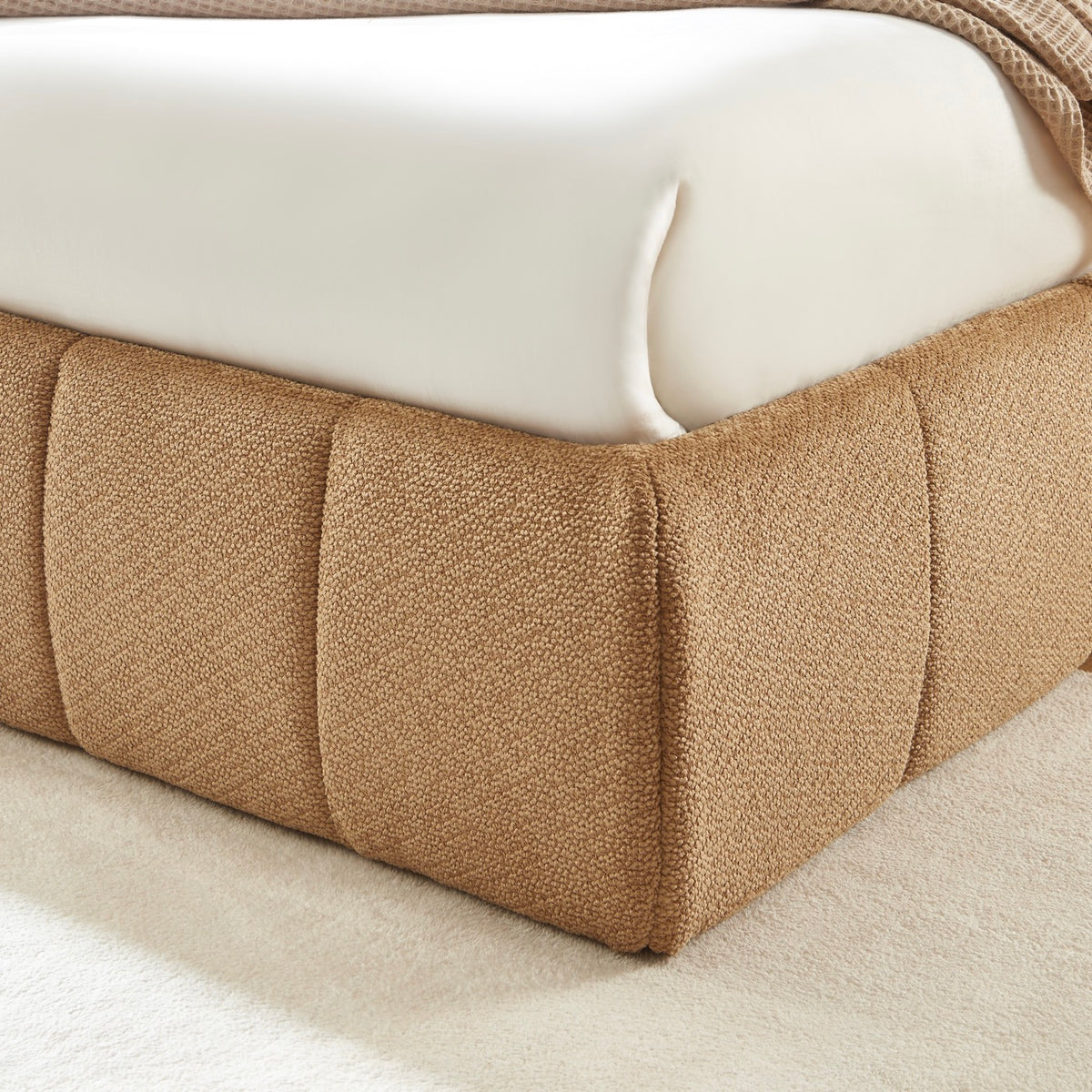 Lavinia - Letto contenitore - Tessuto ciniglia caramello