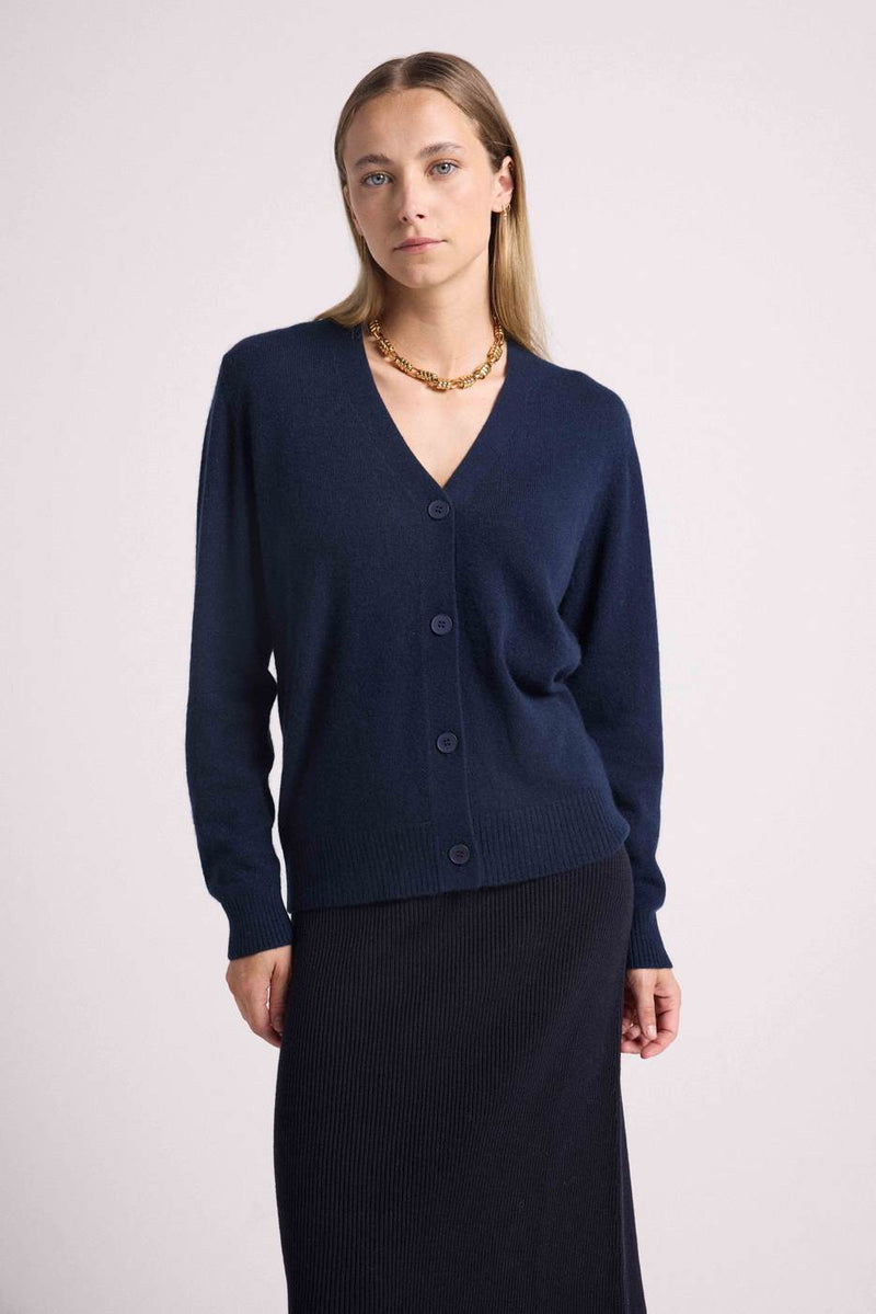 Boyfriend Cardigan Col V Lea - Bleu Marine - 100% Cachemire Oeko-Tex - Femme