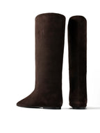 Bottes Leaves On The Ground - Marron