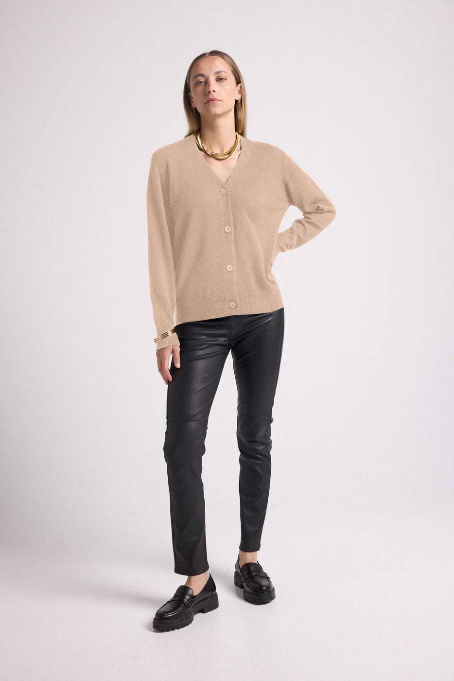 Lea Boyfriend V-Neck Cardigan - Cream Beige - Women