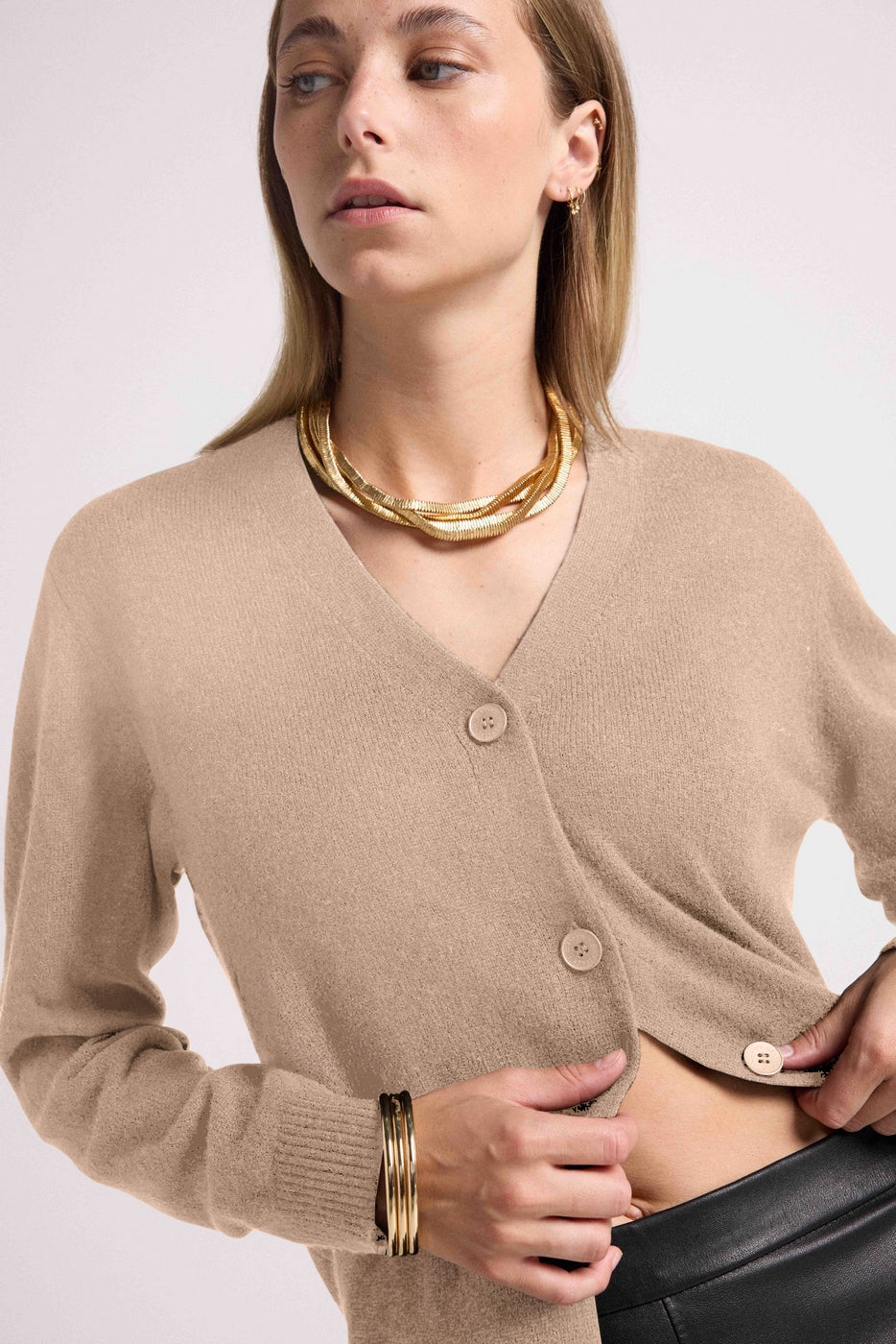 Lea Boyfriend V-Neck Cardigan - Cream Beige - Women