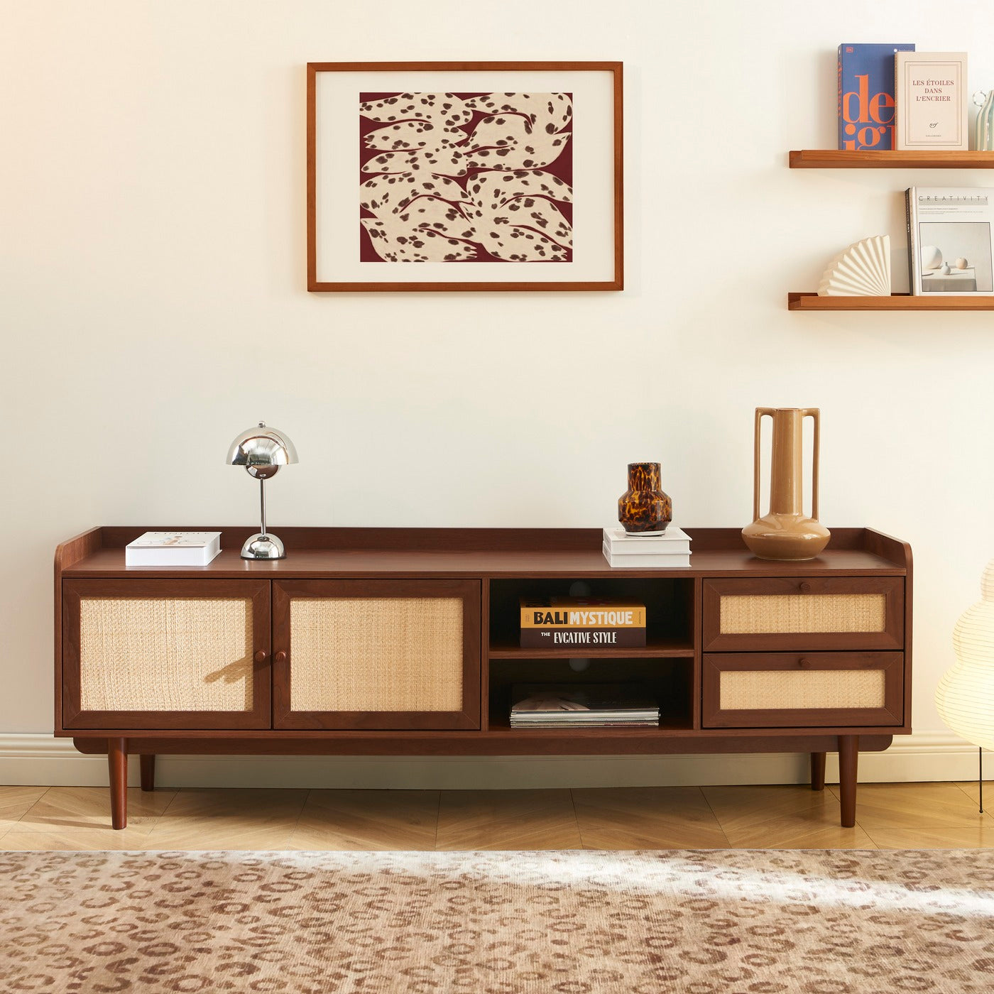 Leon - Mueble de Televisión - Nogal y Rejilla de Caña