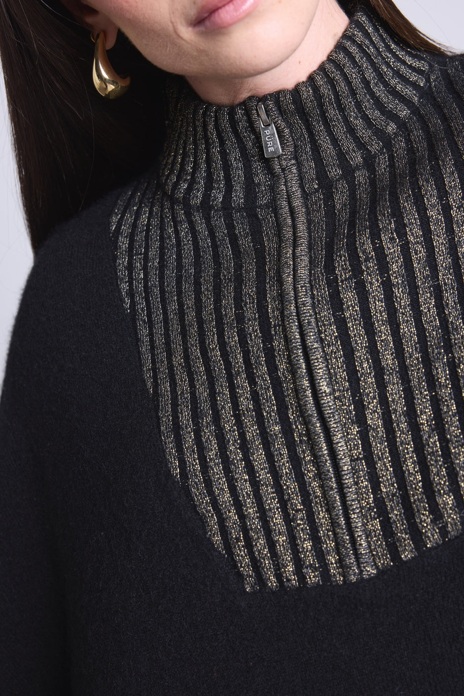 Leonor Zipped High Collar Poncho - Black And Gold - Women