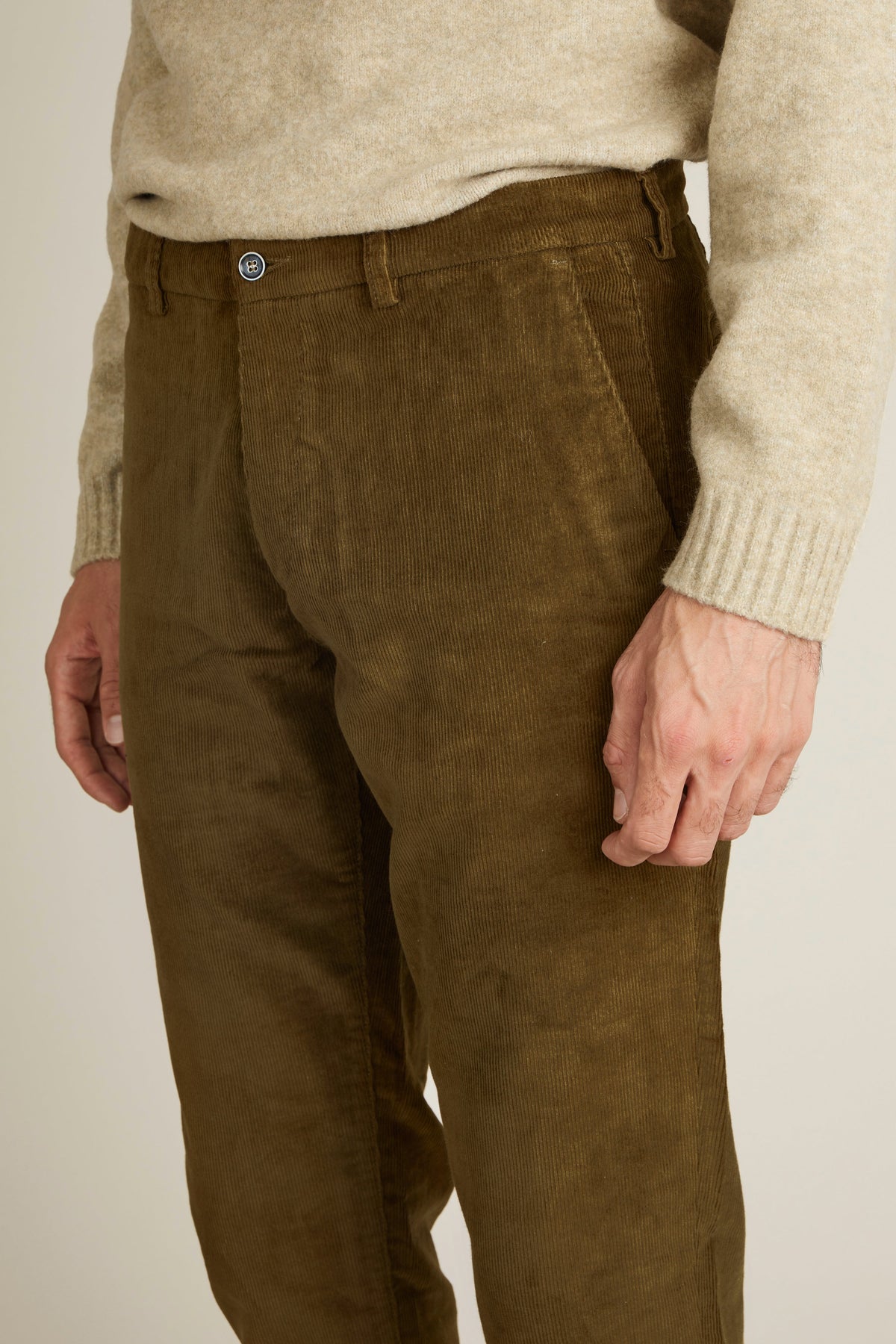 Chino in velluto bronzo - Uomo