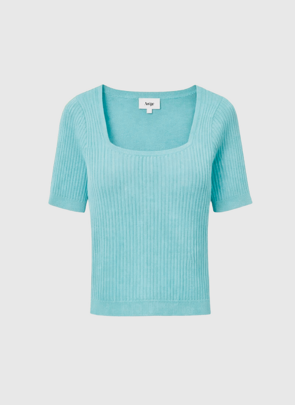 An'ge – Maglione Lesia Turchese, top in maglia a costine celeste, scollo quadrato, maniche corte