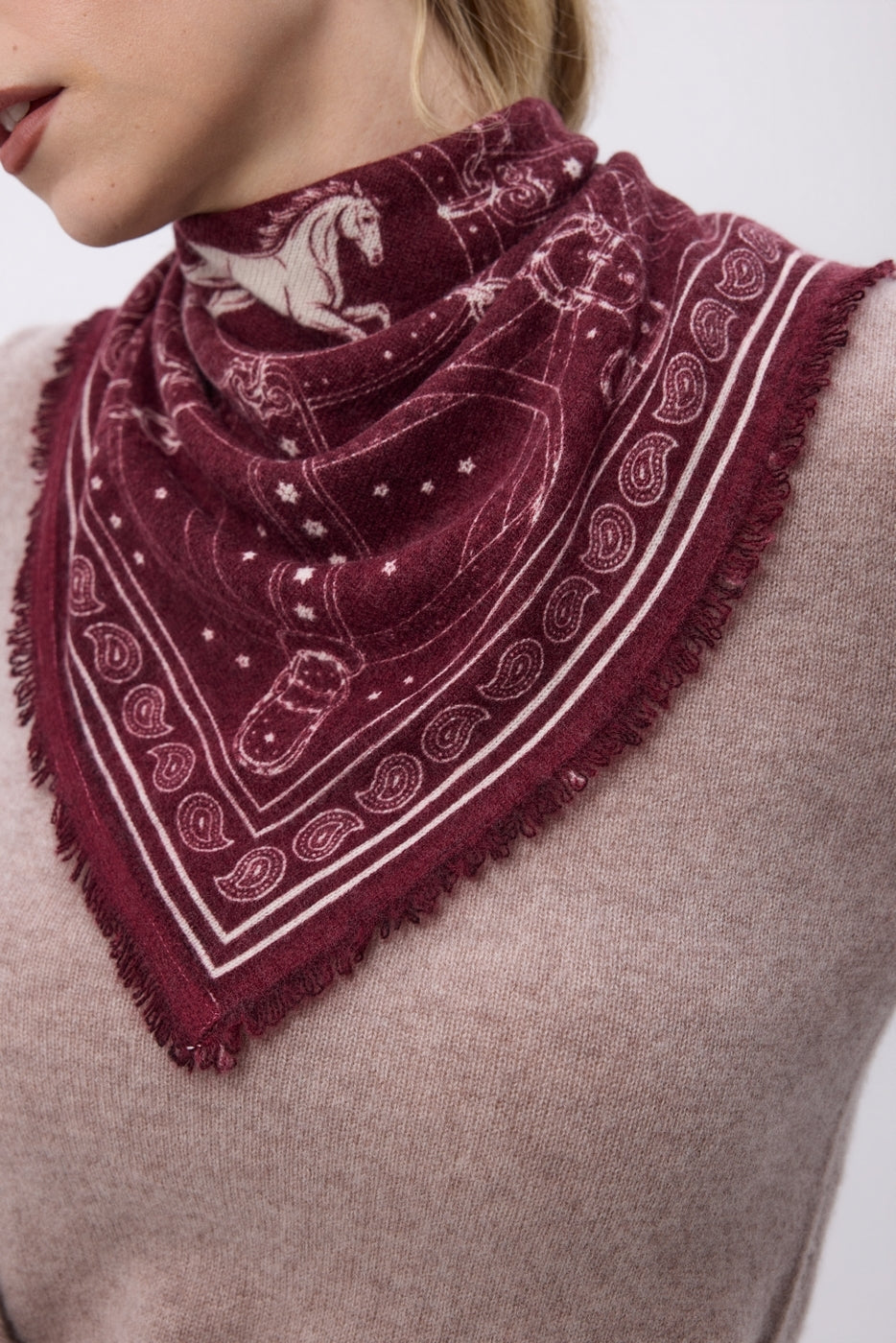 Lille Le Harnais Bandana - Bordeaux Hvid - Dame