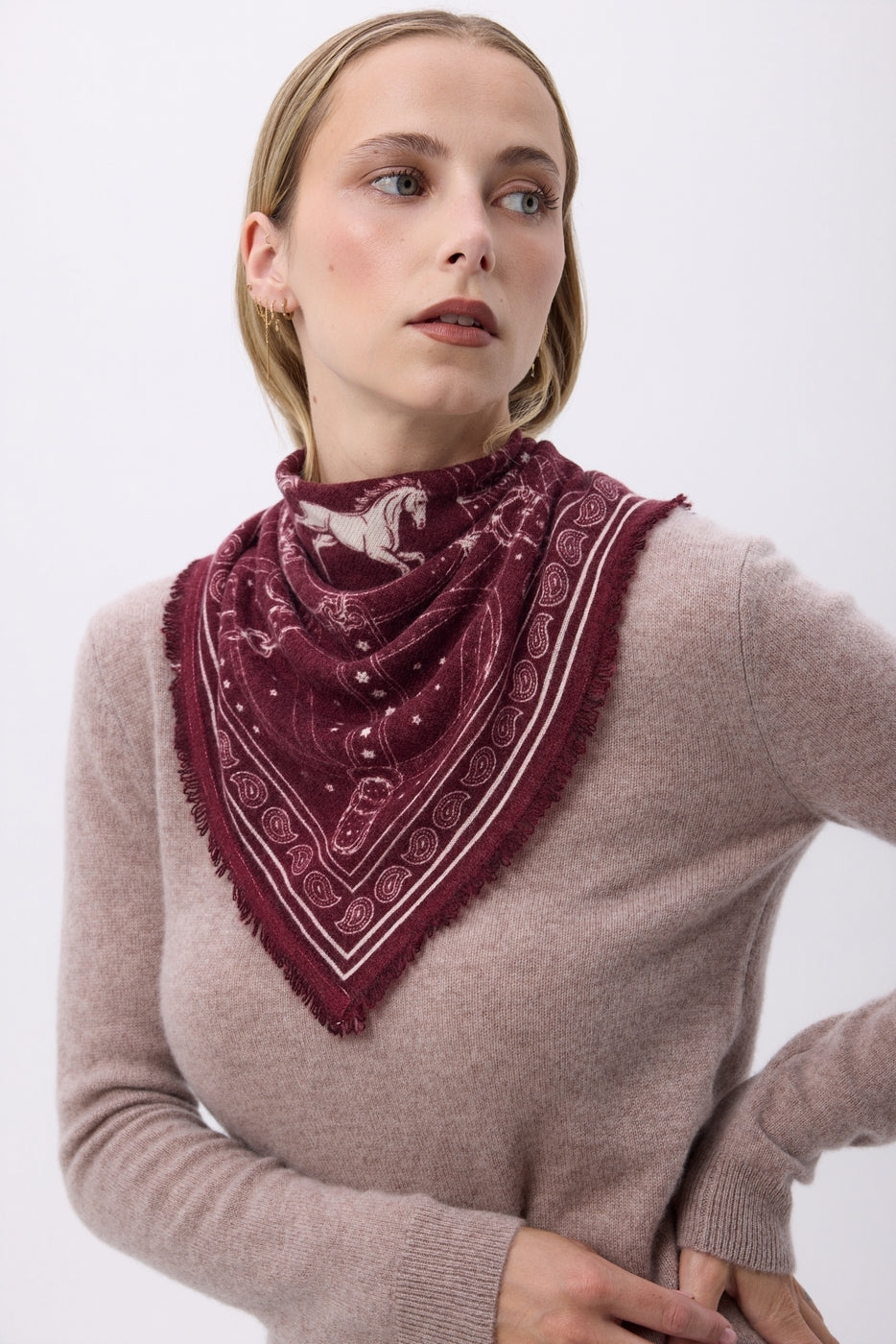 Lille Le Harnais Bandana - Bordeaux Hvid - Dame