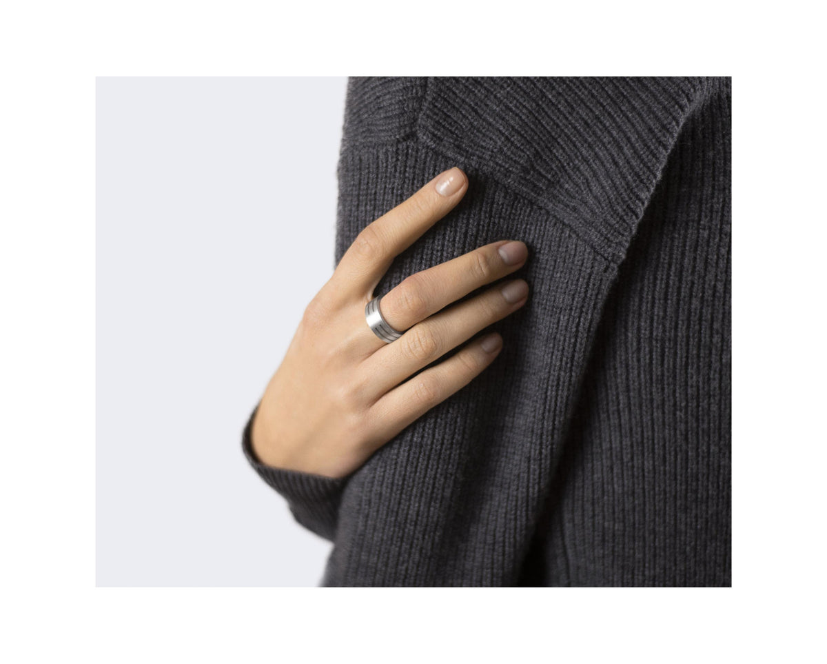 7G Perforated Ribbon Ring