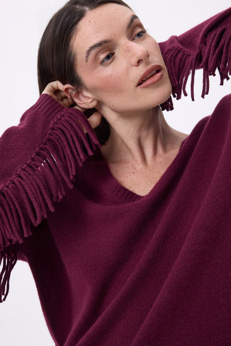 Lina Fringed V-Neck Jumper - Wine - Women