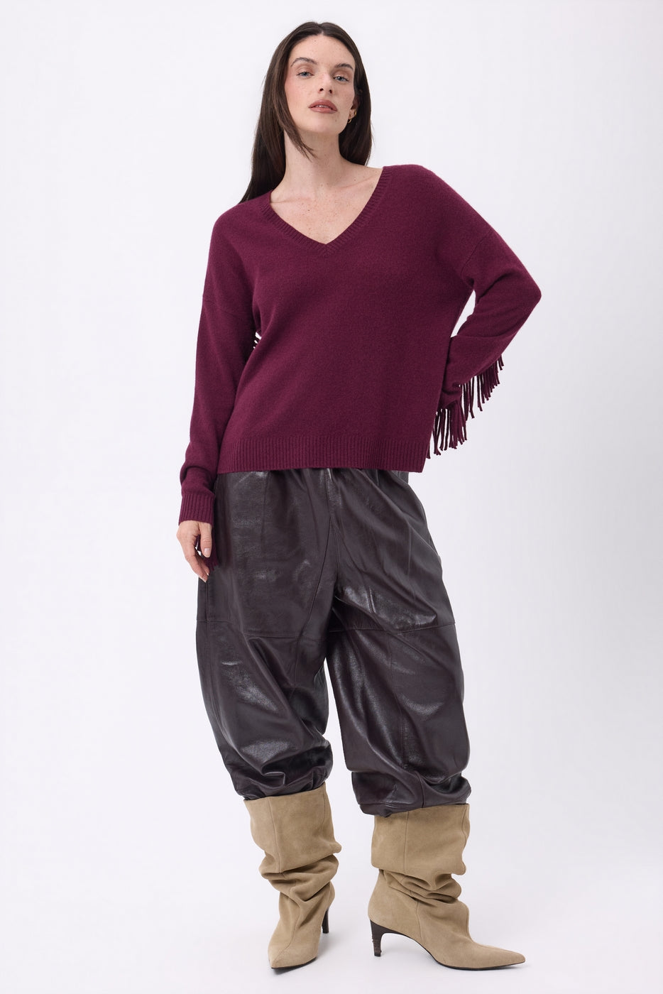 Lina Fringed V-Neck Jumper - Wine - Women