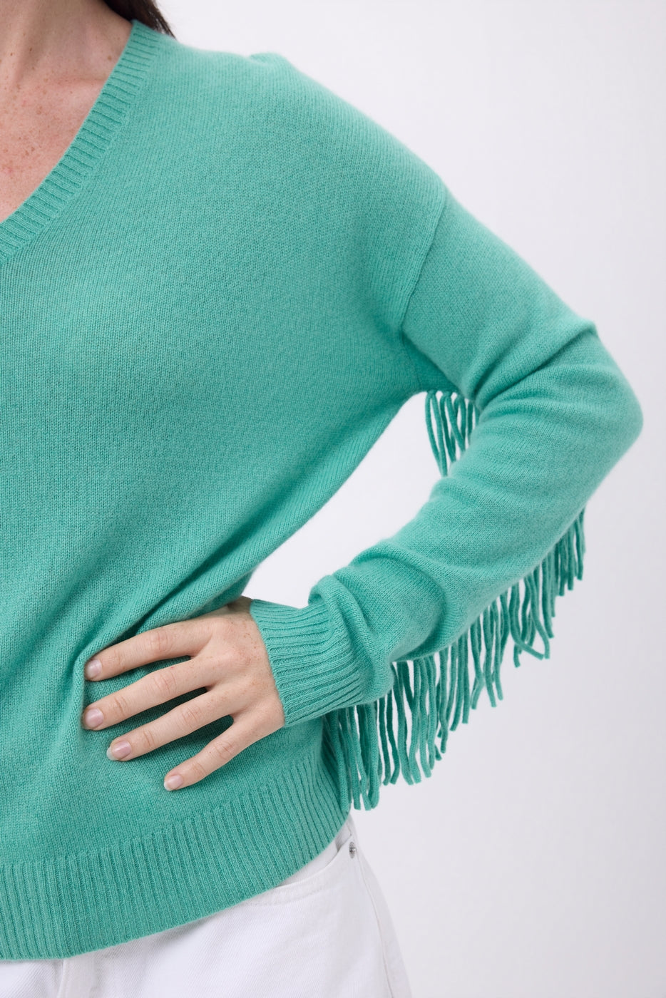 Jersey de cuello en V con flecos Lina - Verde pastel - Mujer