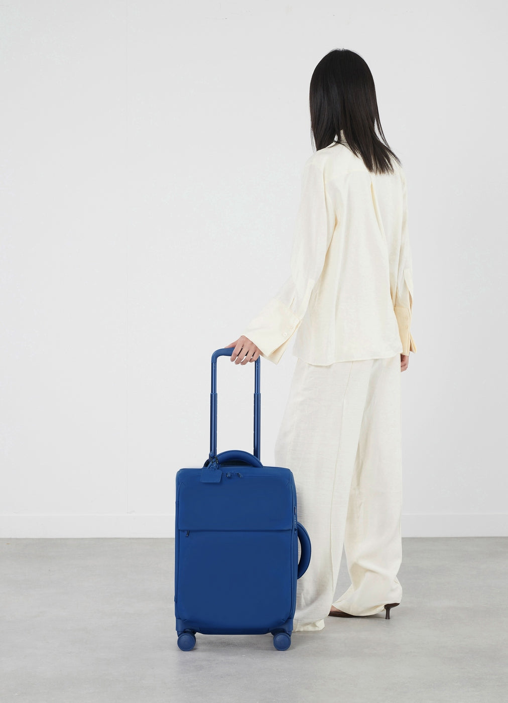 Lost in Berlin Cabin Suitcase - Blue