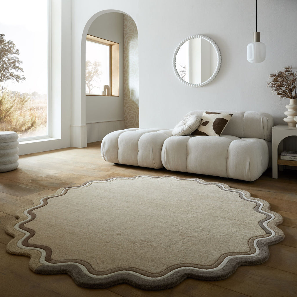 Lois Scallop Round Wool Rug