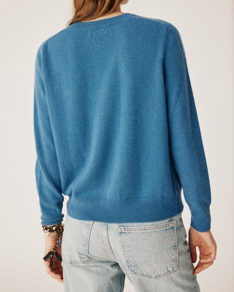 Blue Flower Knitwear