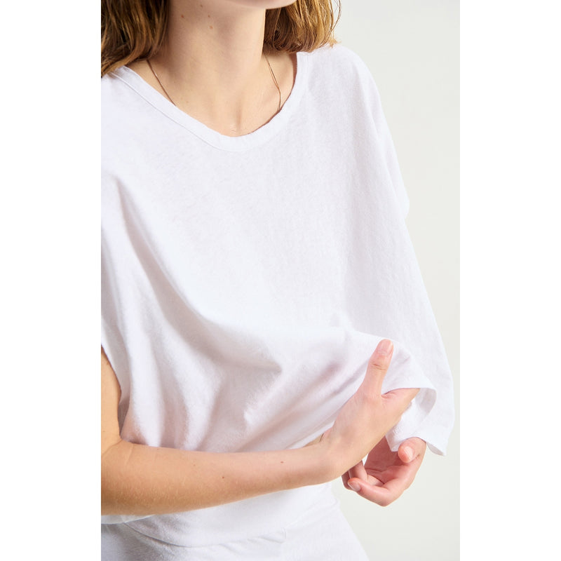 Loose Straight Mc Round Neck T-Shirt - White - Women