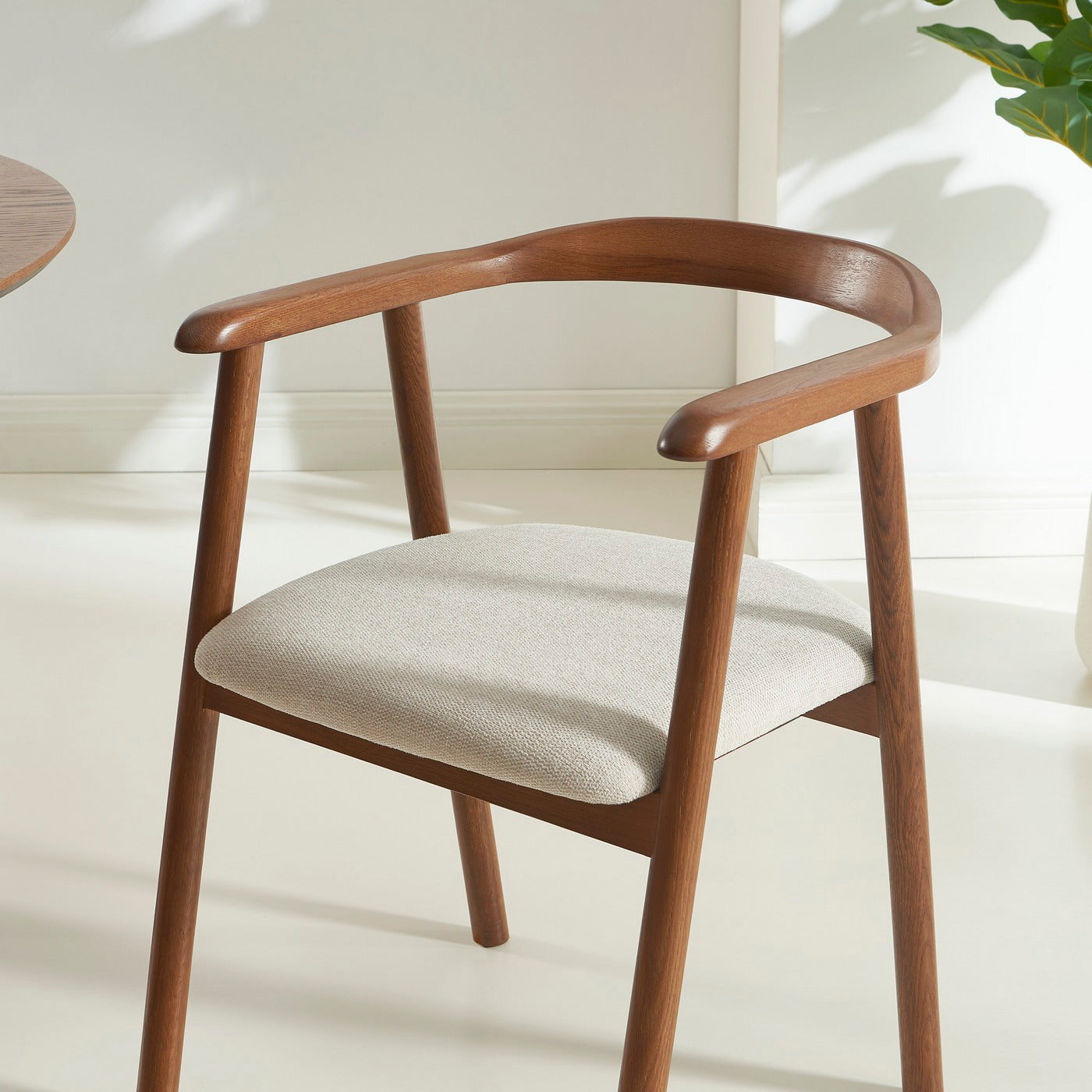 Lorenz - Sillas - Nogal Tela - Beige