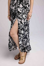 Vestido Largo Manga Corta - Flores Grandes Negro