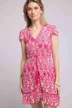 Vestido corto de manga corta - Rosa