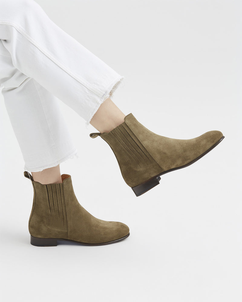 Chelsea Boots Louise - Daim Vert Olive - Semelle Cuir - Femme