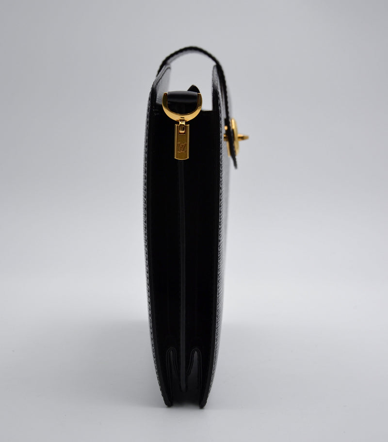 Louis Vuitton Capucines Epi