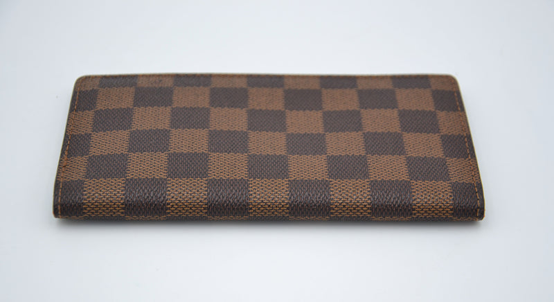 Cartera Louis Vuitton de lona revestida Damier Ebene