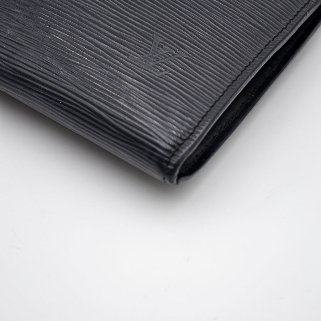 Pochette Louis Vuitton Accesorios Cuero Épi Negro