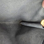 Pochette Louis Vuitton Accesorios Cuero Épi Negro