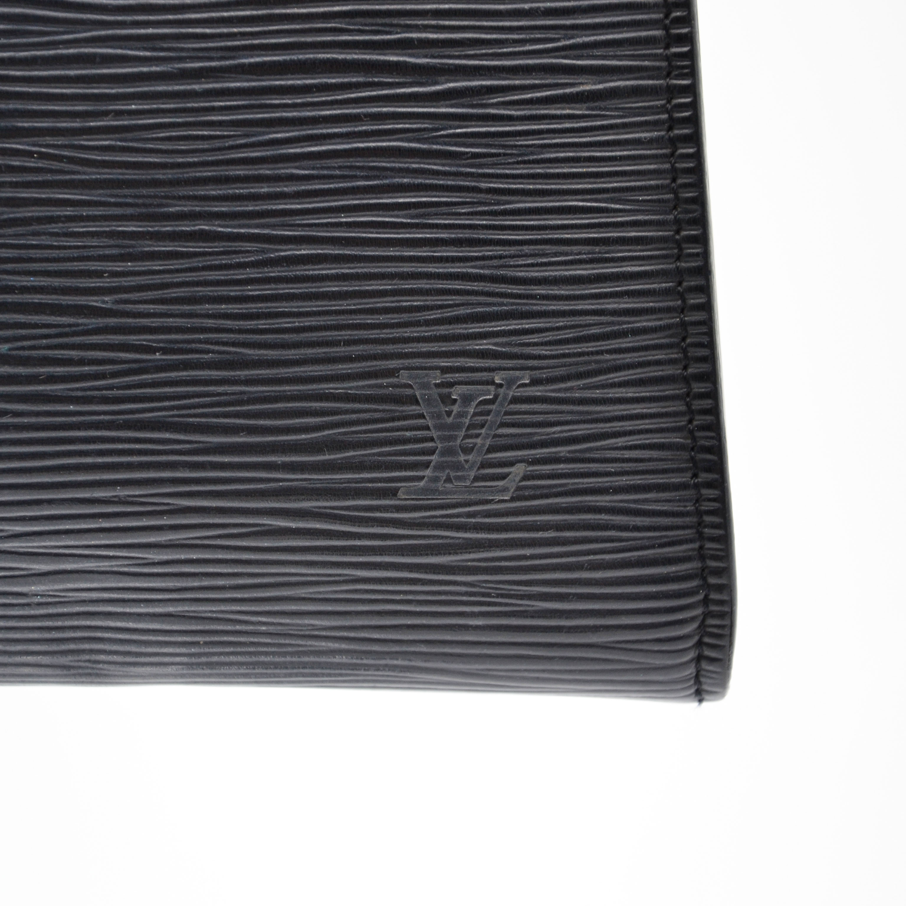 Pochette Louis Vuitton Accesorios Cuero Épi Negro