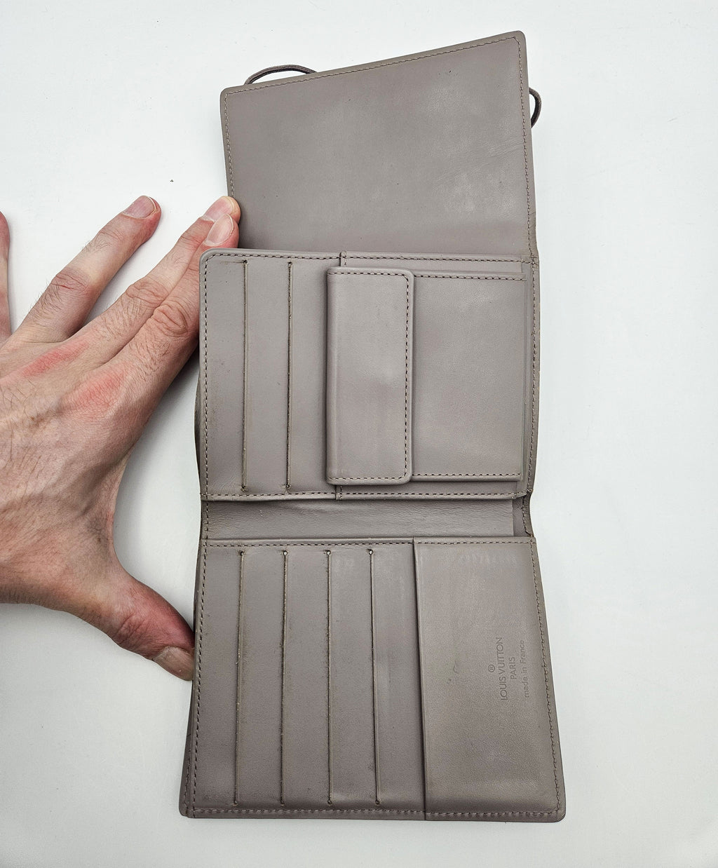 Portefeuille Louis Vuitton Trifold Cuir Épi Lilas