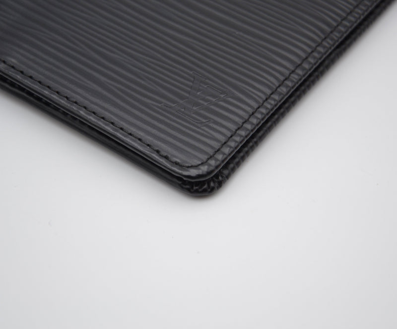 Louis Vuitton Card Holder Epi Leather Black Unisex