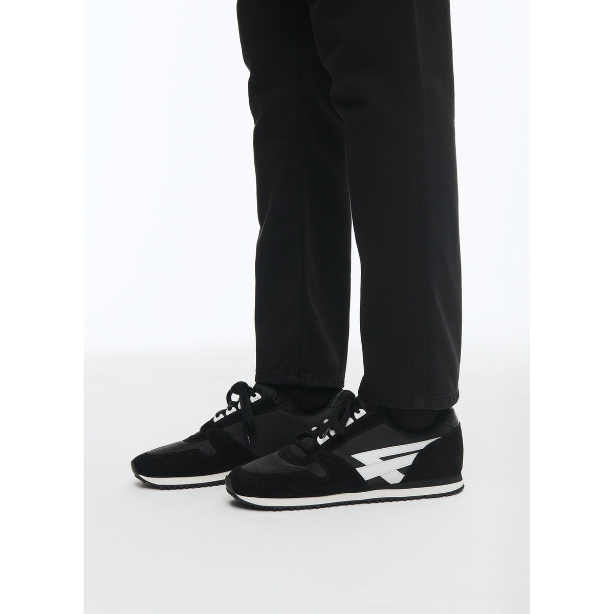 Zapatillas Running - Blanco Y Negro