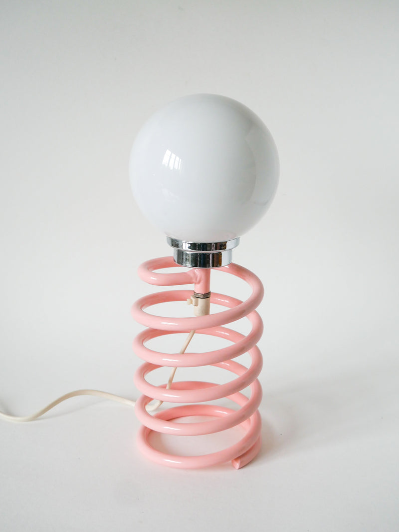 Lampe Ressort Ingo Maurer - Rose Bonbon - Globe Opalin - 1970