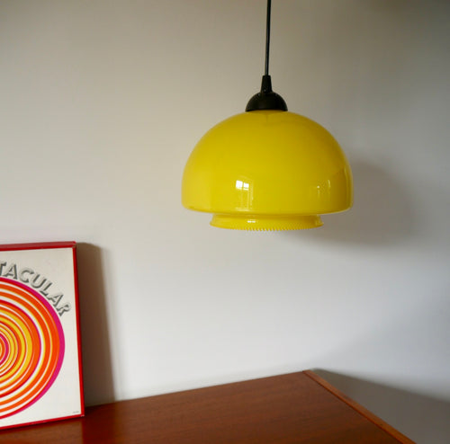 Suspension En Opaline Jaune Mushroom Design - Années 60-70