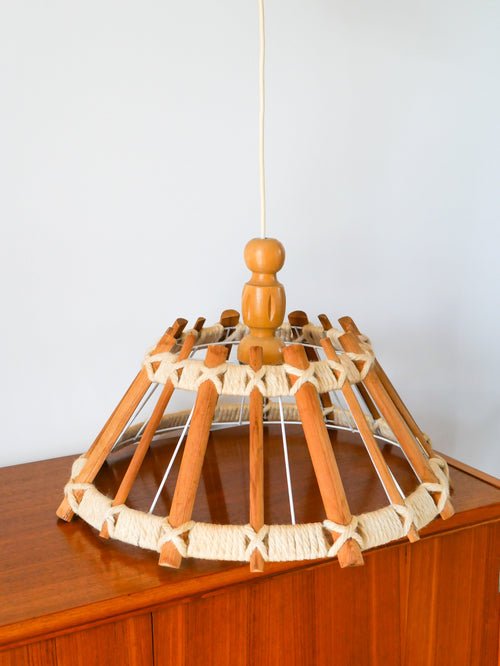 Suspension Scandinave En Bois Et Corde - 1960