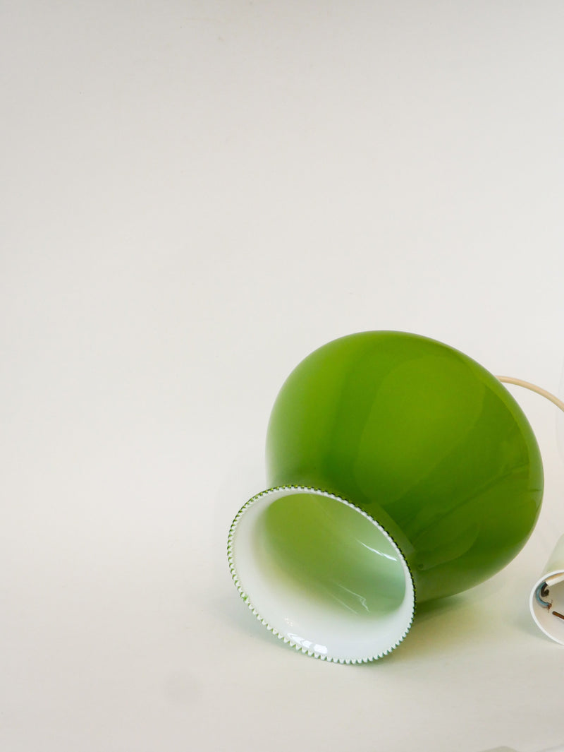 Suspension En Opaline - Vert Pomme - Mushroom - Design - 1970