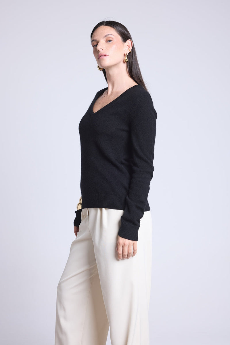 Luna V-Neck Sweater - Black - Women