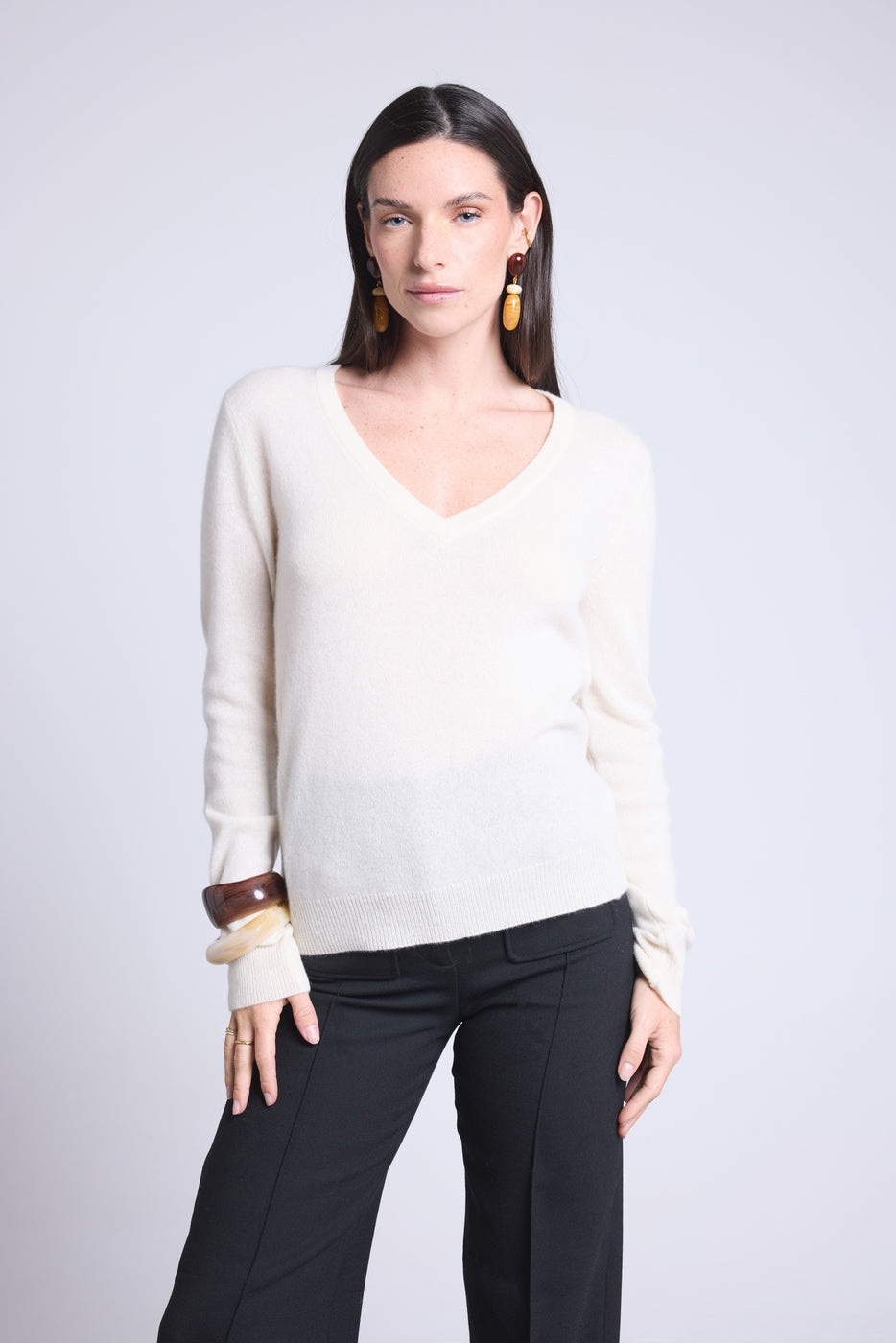 Luna V-Neck Jumper - White - Women